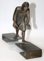 تمثال من البرونز - Image 2