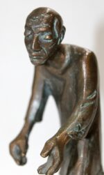 تمثال من البرونز - Image 9