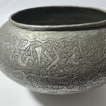 زبدية أنتيك أصفهانية من النحاس الأحمر ومفضضة - Image 14