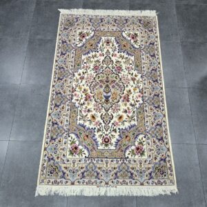 199x124cm أصفهان ممضية عماد زاده